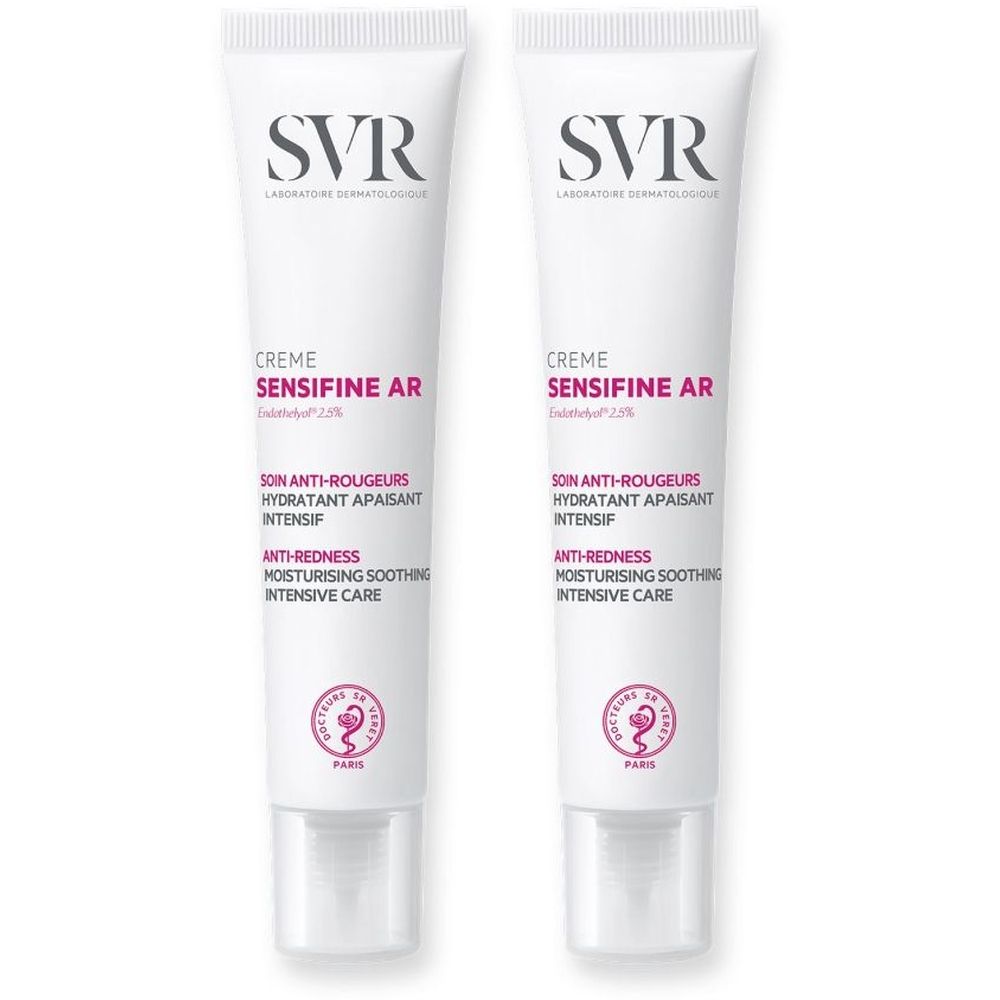 Twee tubes crème met SVR Sensifine AR. Tekst: Anti-roodheid, hydraterend, verzachtend. Witte verpakking.