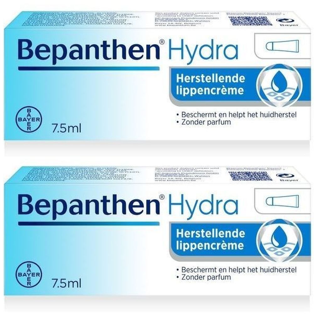 Twee verpakkingen Bepanthen Hydra Herstellende lippencrème. Blauwe verpakking met productnaam en logo. 7.5ml.