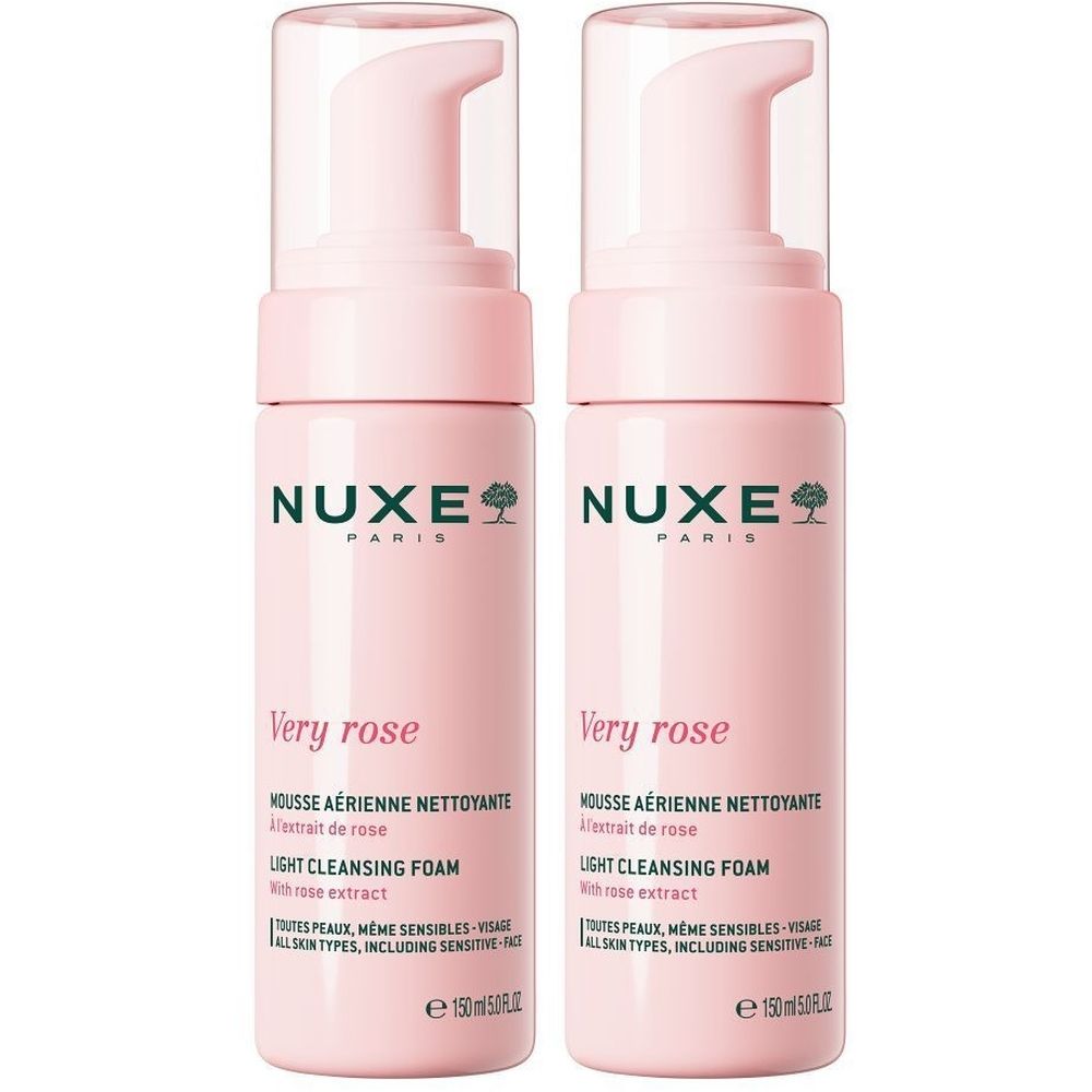 Twee roze flessen met pomp. Opschrift: Nuxe, Very Rose, Mousse Aérienne Nettoyante, Light Cleansing Foam. 150 ml.