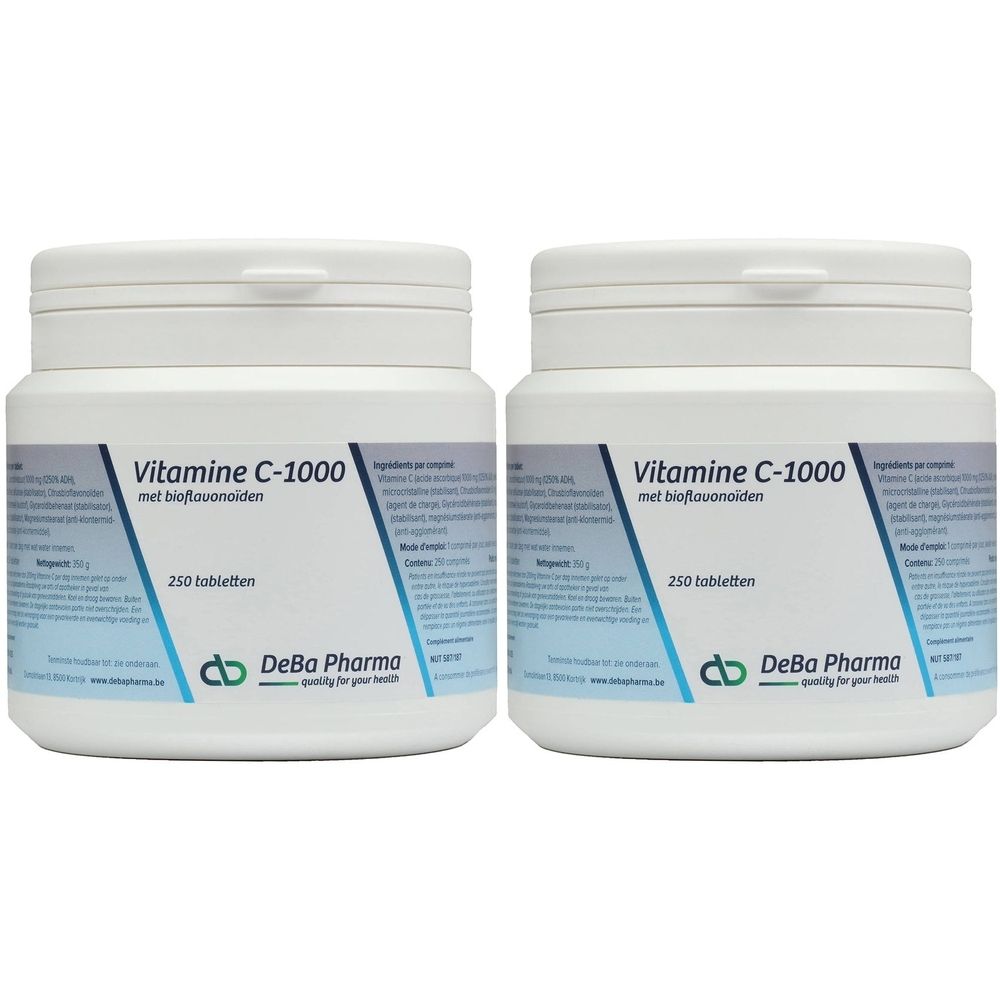 Twee witte potten met Vitamine C-1000, bioflavonoïden en 250 tabletten. DeBa Pharma logo.