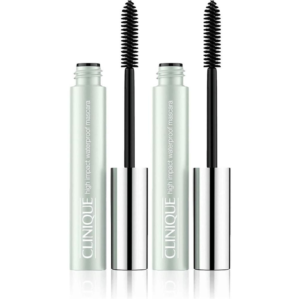 Twee CLINIQUE High Impact Waterproof mascara tubes met zwarte borstels. Lichtgroene tubes met zilveren doppen en zwarte tekst.