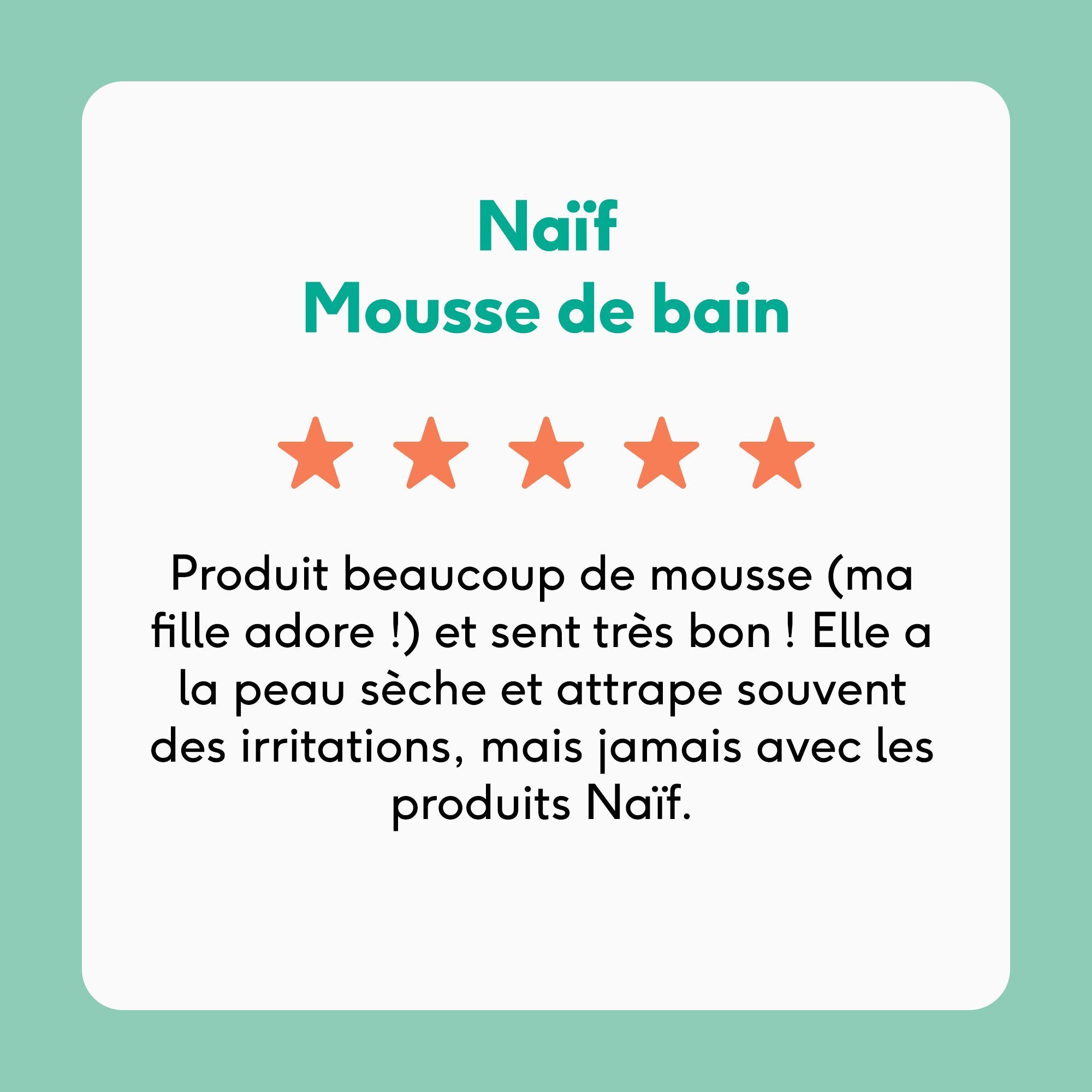 Mousse de bain et gel lavant NAÏF® sur une serviette bleue, texte : '0% microplastiques'.