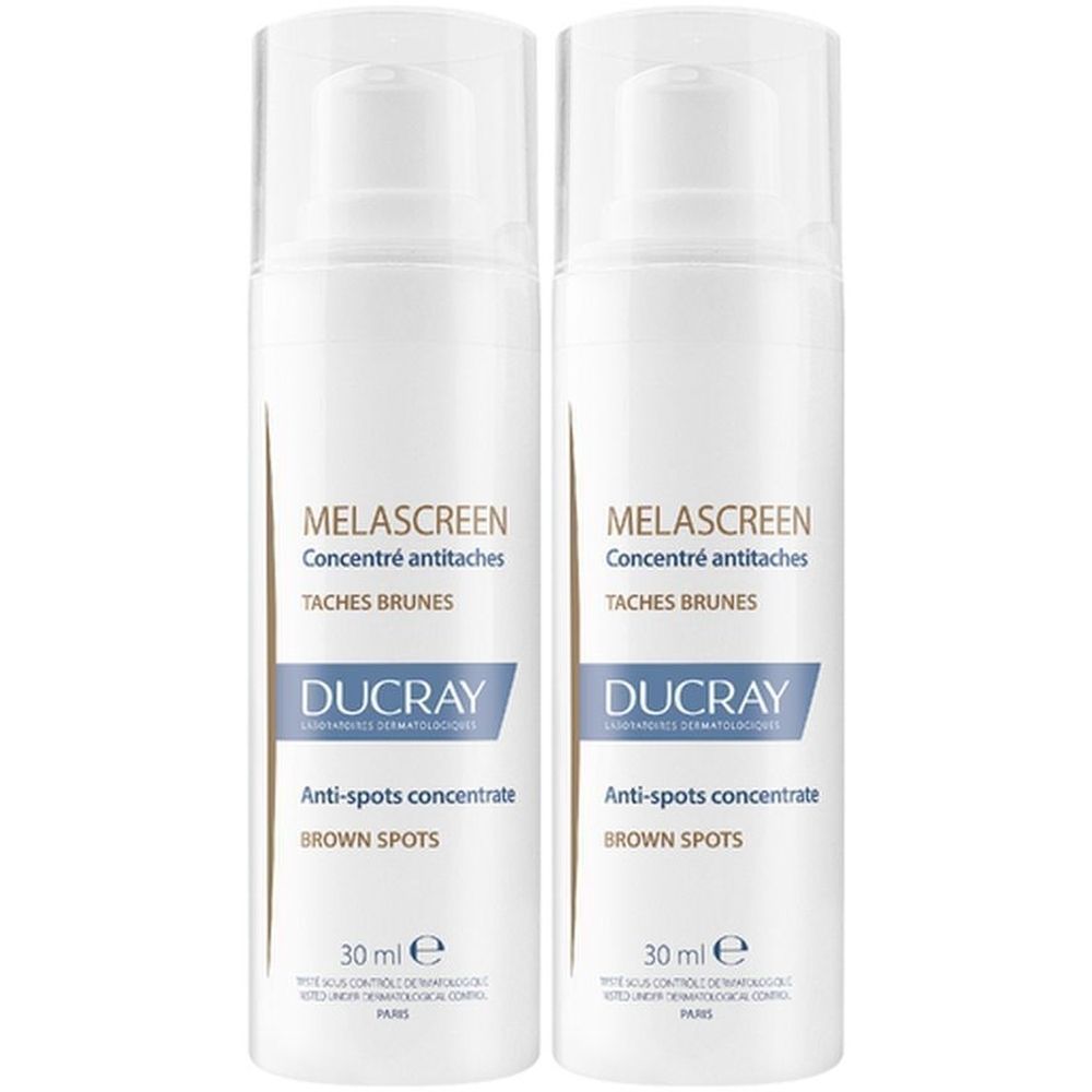 Twee witte flacons met verstuiver. Opschrift: MELASCREEN, Concentré antitaches, TACHES BRUNES, DUCRAY, Anti-spots concentrate, BROWN SPOTS, 30 ml.