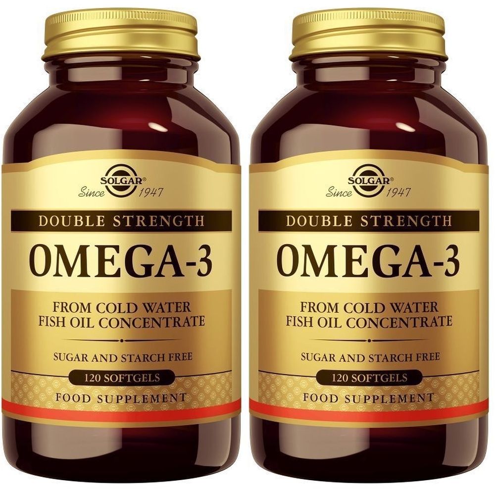 Deux flacons de Solgar Omega-3. Inscription : Double Strength Omega-3, concentré d'huile de poisson, sans sucre ni amidon, 120 gélules.
