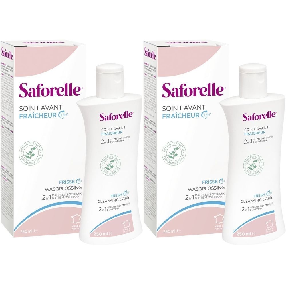 Twee flessen en twee dozen. Opschrift: Saforelle, Soin Lavant Fraîcheur. Roze en witte verpakking.