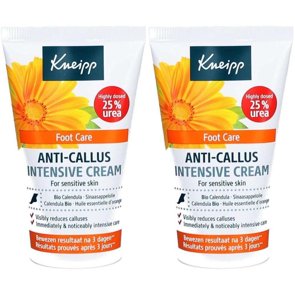 Deux tubes de crème intensive anti-callosités Kneipp®. Tubes blancs avec étiquette orange et fleur. Texte : 25% d'urée.