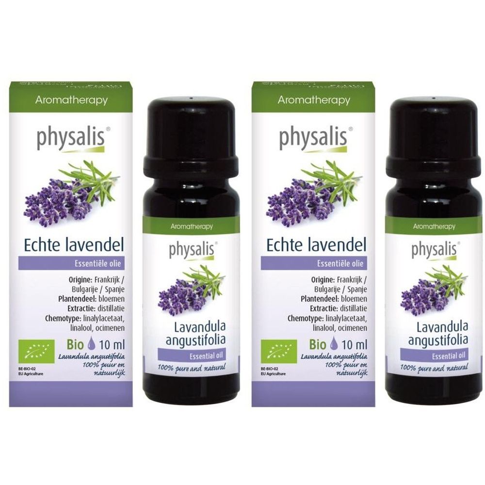 Vier flessen essentiële olie met etiketten. Opschrift: Echte lavendel, Bio, 10 ml. Illustratie van lavendel.