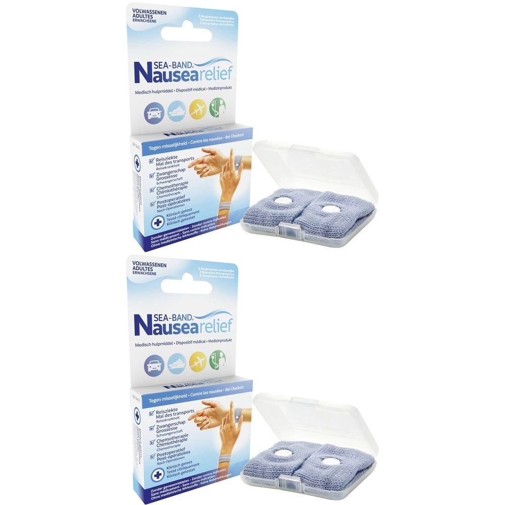 Deux bracelets gris dans une boîte transparente. Emballage avec logo "SEA-BAND Nausea relief". Dispositif médical.