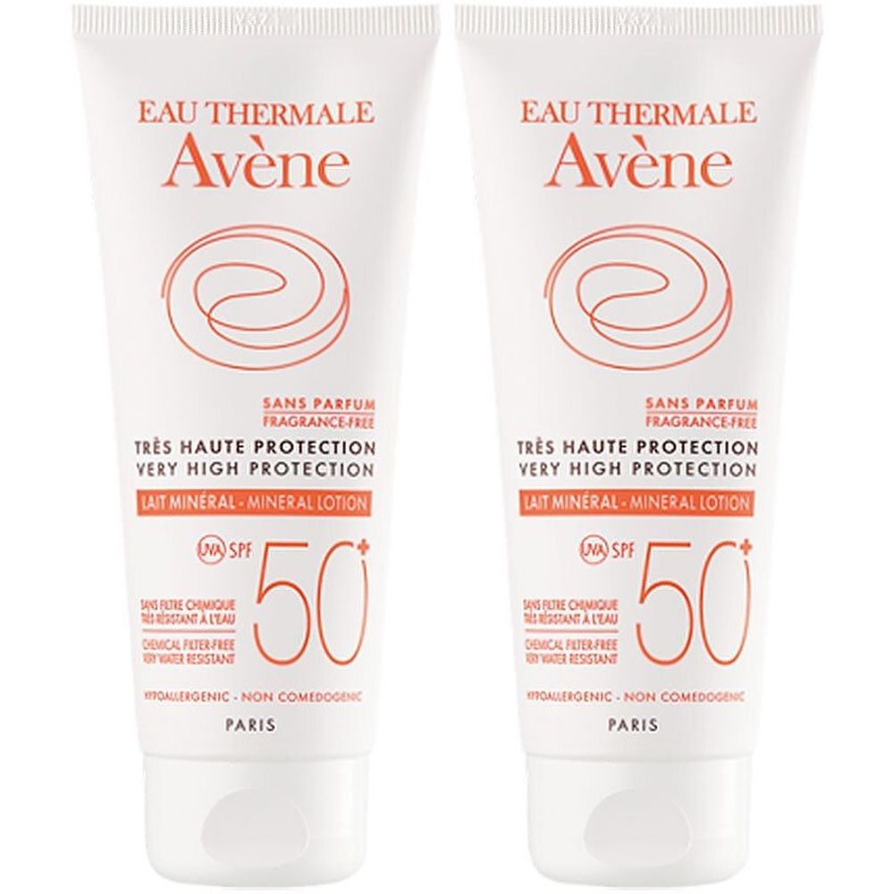 Deux tubes de lait minéral Avène SPF 50+. Tubes blancs avec texte orange. Inscription: Très Haute Protection, sans parfum, résistant à l'eau.