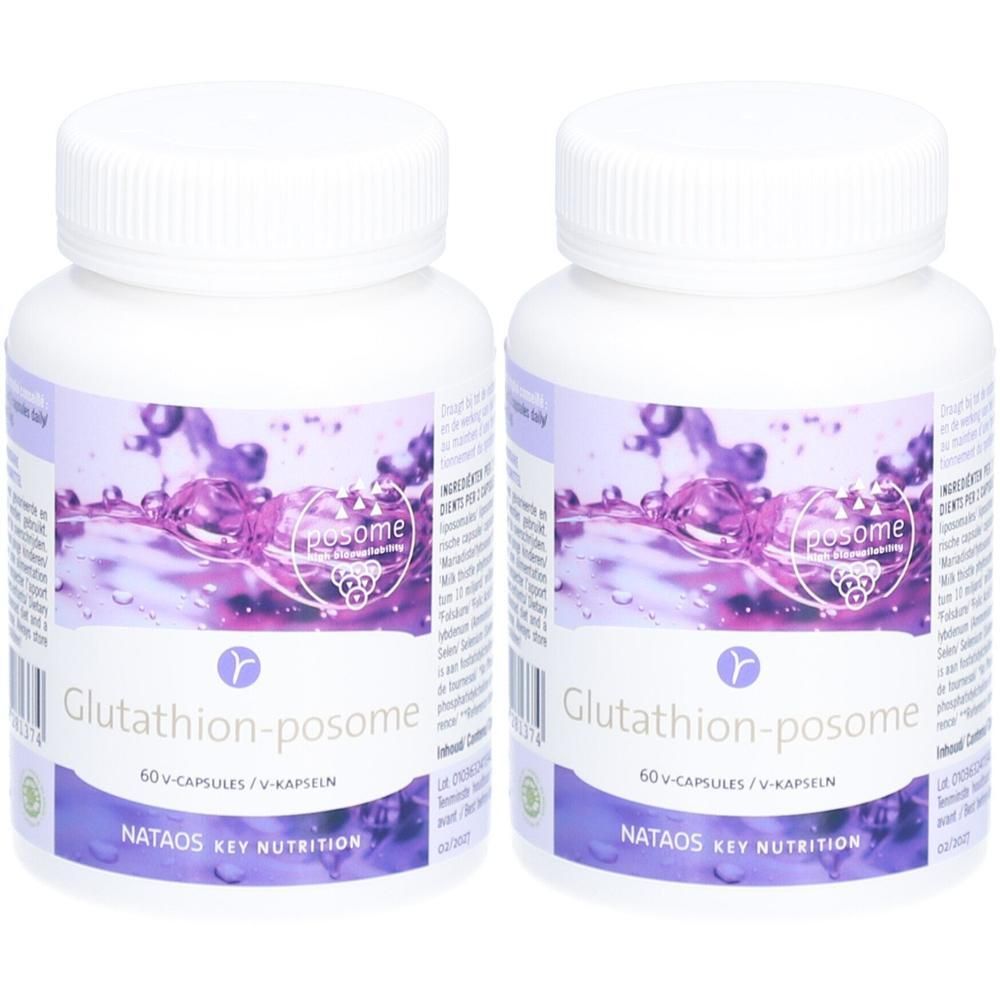 Twee witte flessen met paarse etiketten. Opschrift: Glutathion-posome, 60 V-capsules. NATAOS KEY NUTRITION.