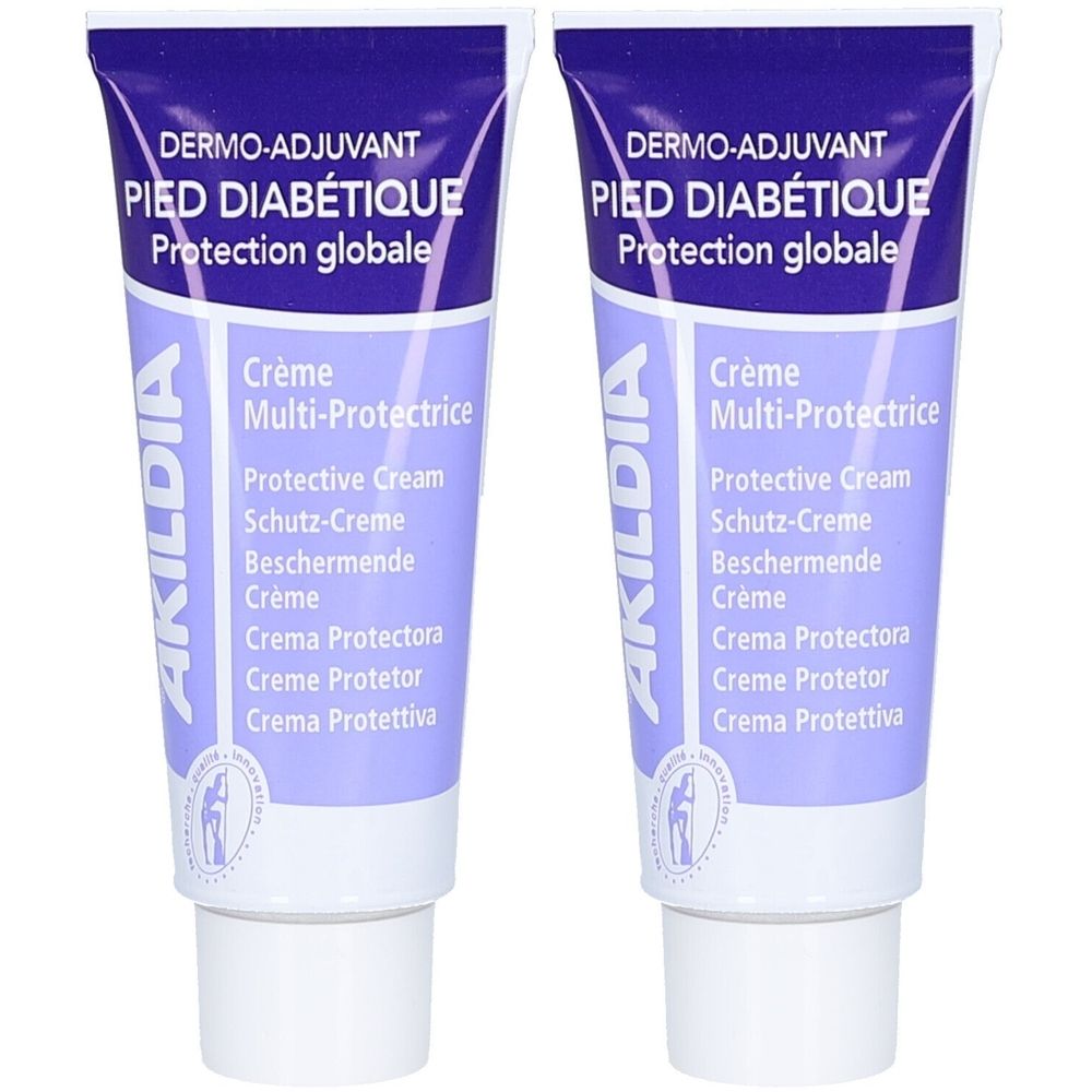 Deux tubes de crème. Inscription: DERMO-ADJUVANT, PIED DIABÉTIQUE, AKILDIA, Crème Multi-Protectrice. Tube blanc avec accents violets.