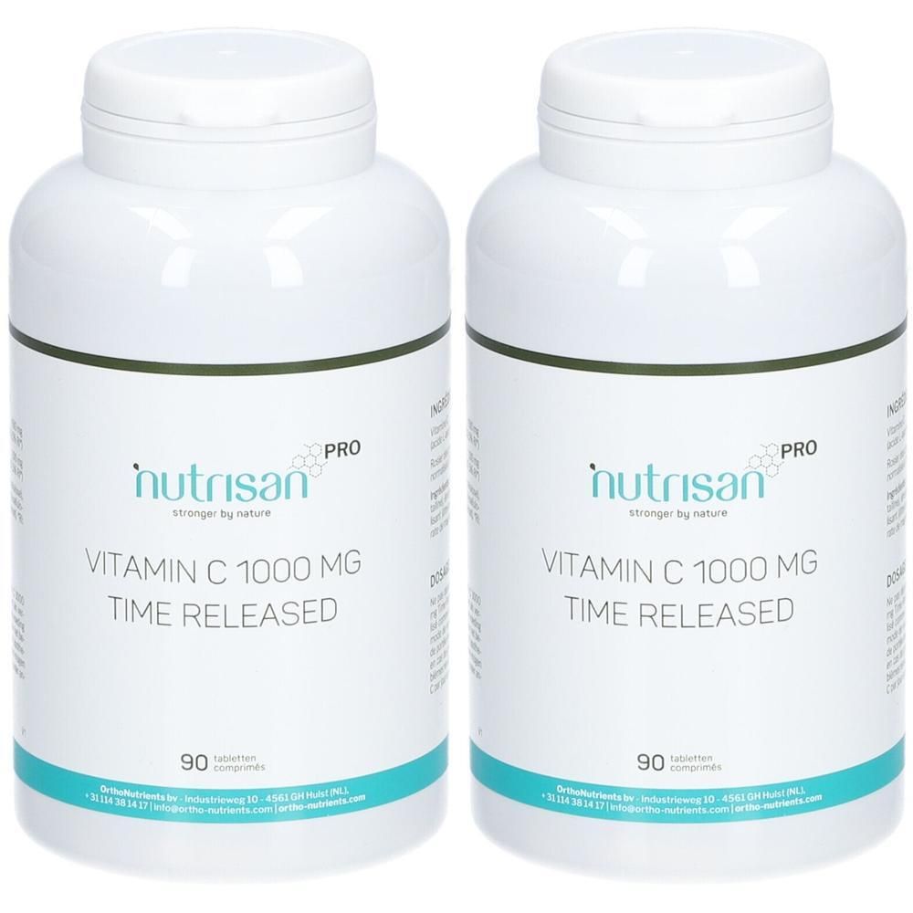 Twee witte flessen Nutrisan Pro Vitamine C 1000 mg Time Released. Elke fles bevat 90 tabletten.