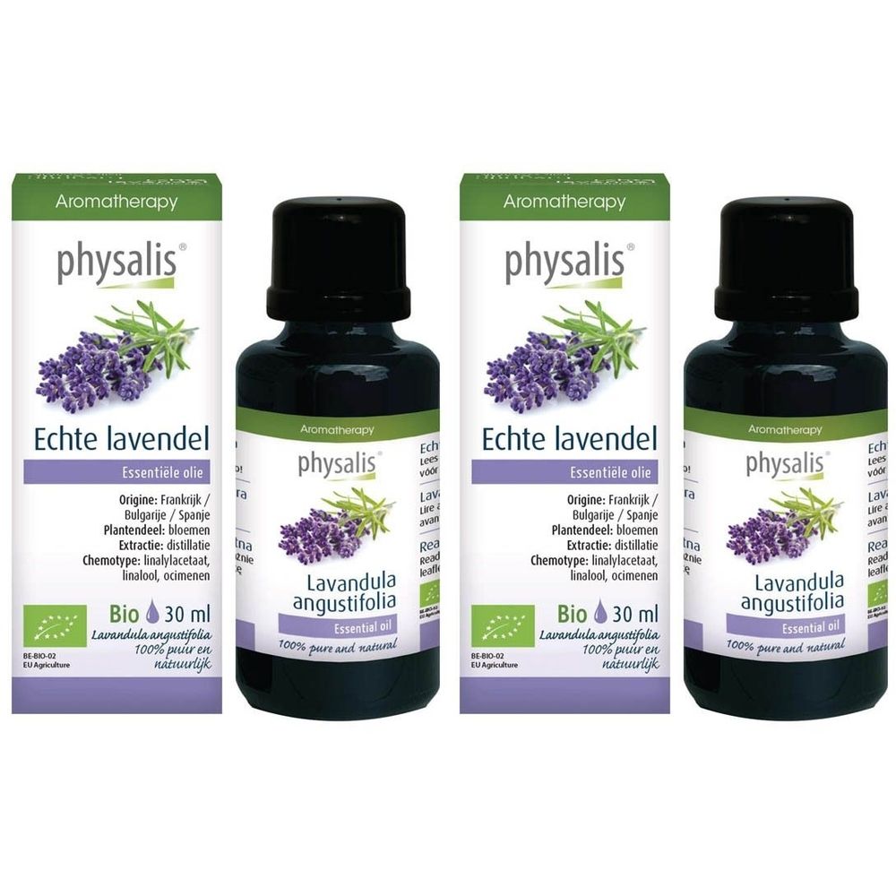 Drie flessen en twee dozen Physalis lavendelolie. Opschrift: Echte lavendel, Bio, 30 ml, Lavandula angustifolia.