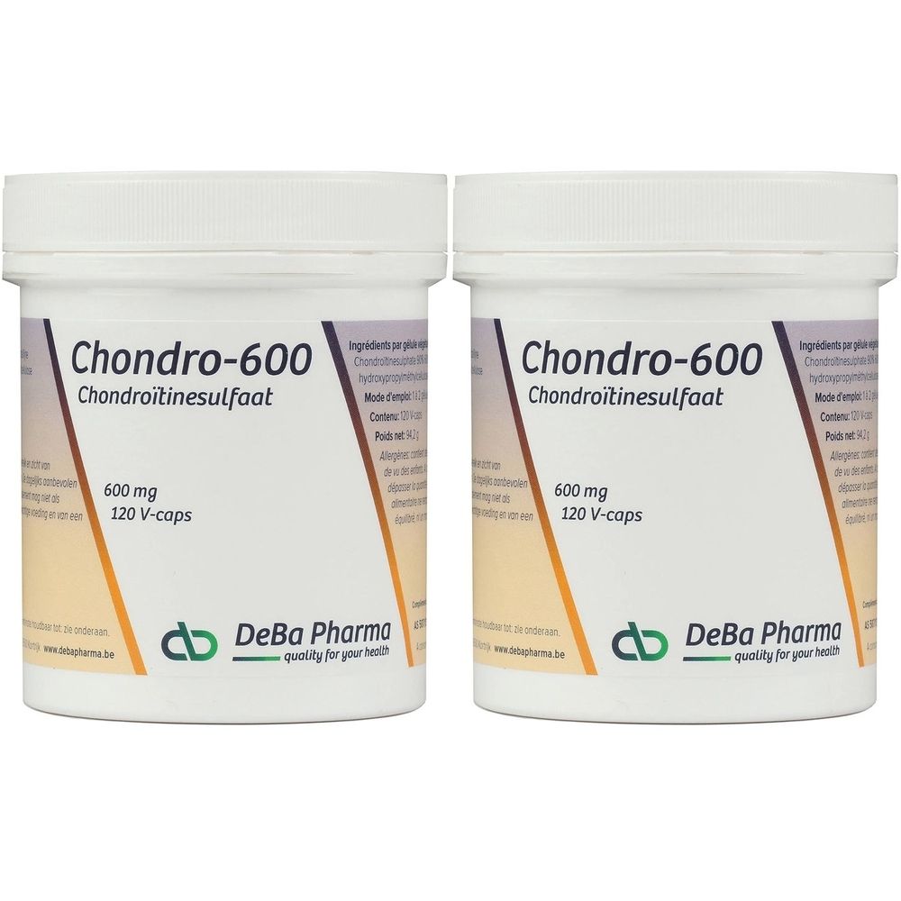 Twee witte potten met de opdruk Chondro-600 en DeBa Pharma. Opschrift: 600 mg, 120 V-caps.