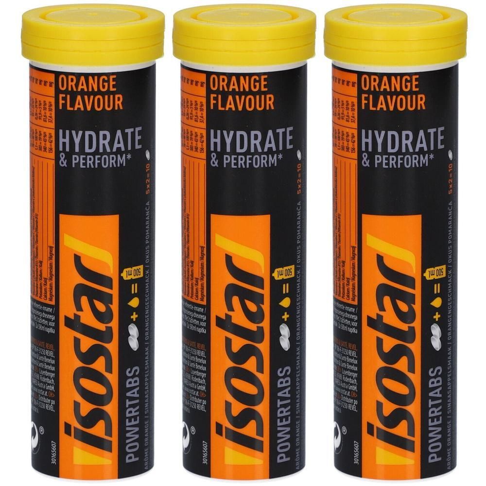 Trois tubes Isostar Powertabs orange. Emballage noir avec des accents orange et jaune. Texte : Orange Flavour, Hydrate & Perform.