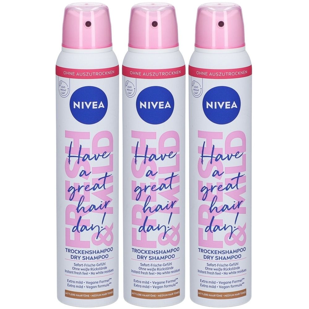 Trois sprays de shampooing sec Nivea avec bouchons roses. Inscription : Have a great hair day! Trockenshampoo.