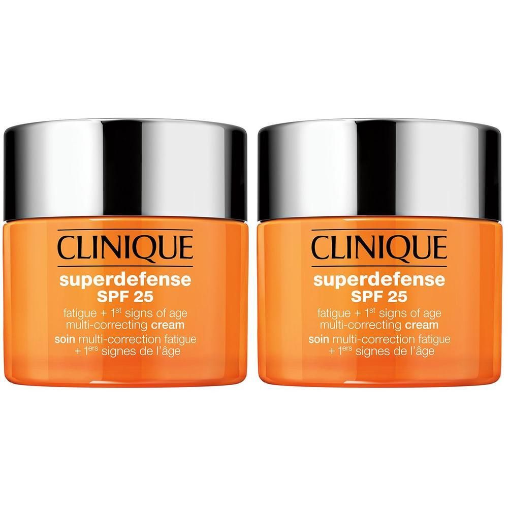 Twee potjes Clinique Superdefense SPF 25. Oranje potjes met zilveren deksels. Tekst: Superdefense, SPF 25, Multi-Correction.