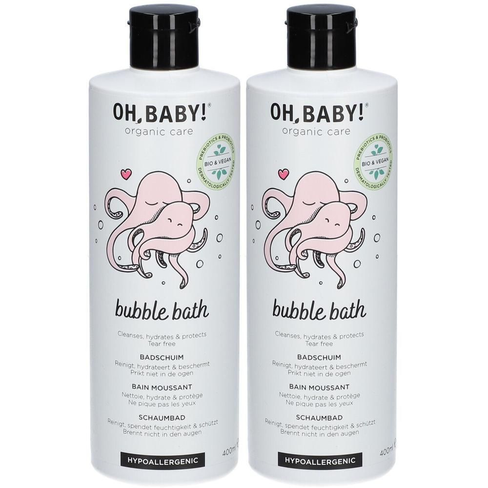 Deux flacons blancs avec bouchons noirs. Inscription : OH, BABY!, Bio & Vegan, Bubble Bath, illustrations.