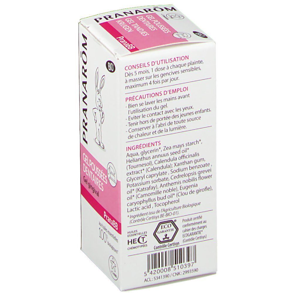 Achterkant van de Pranarom PranaBB verpakking. Bevat gebruiksaanwijzing, ingrediënten en certificeringen. Wit met roze accenten.