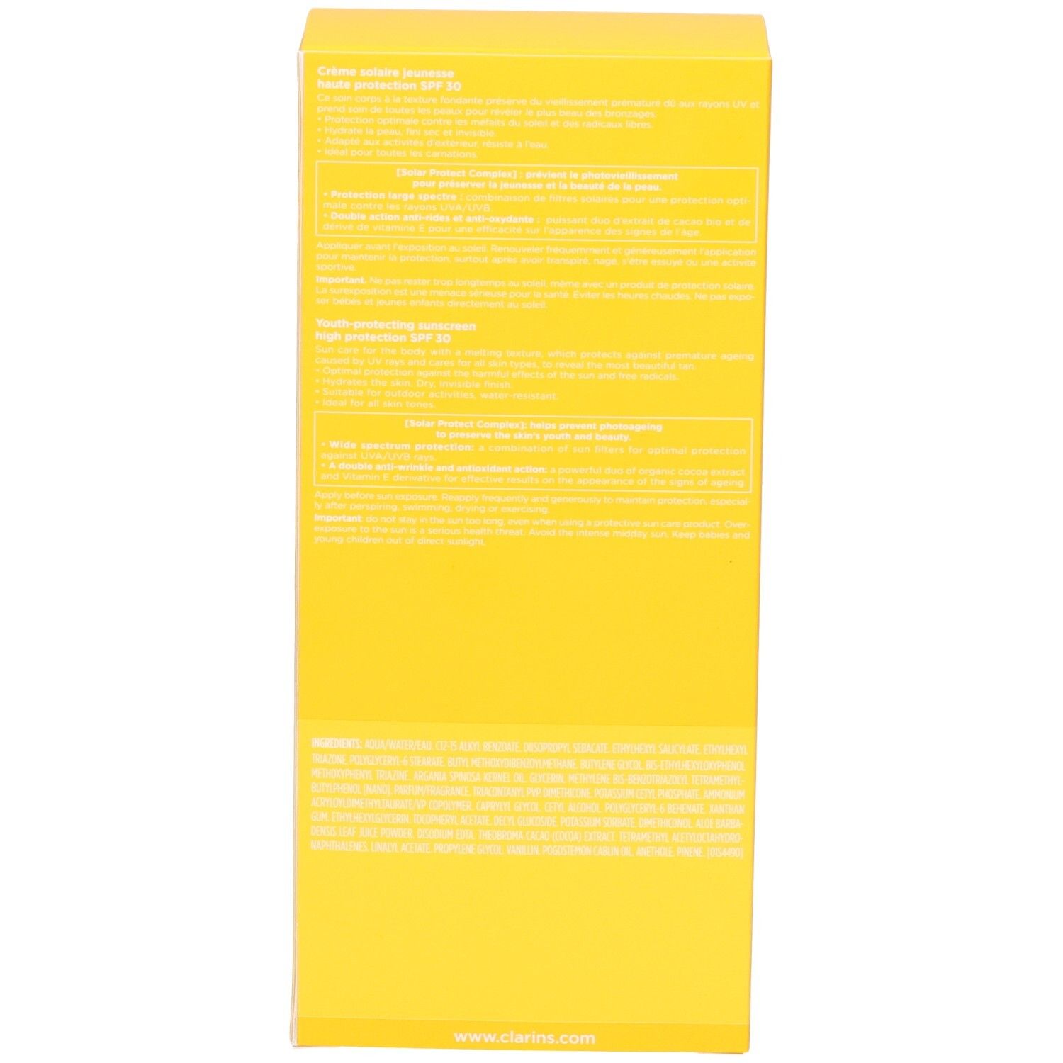 Achterkant van de Clarins Zonnecrème doos met producttekst en QR-code.