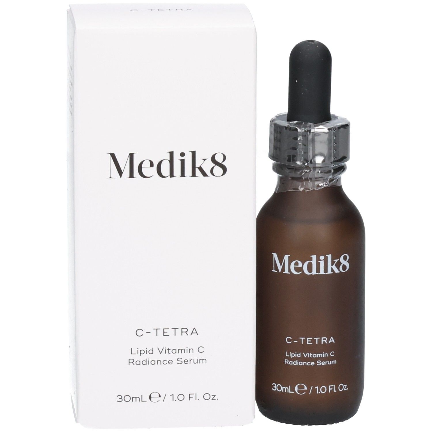 Sérum Medik8 C-Tetra avec emballage : flacon brun et boîte en carton blanche avec informations produit.