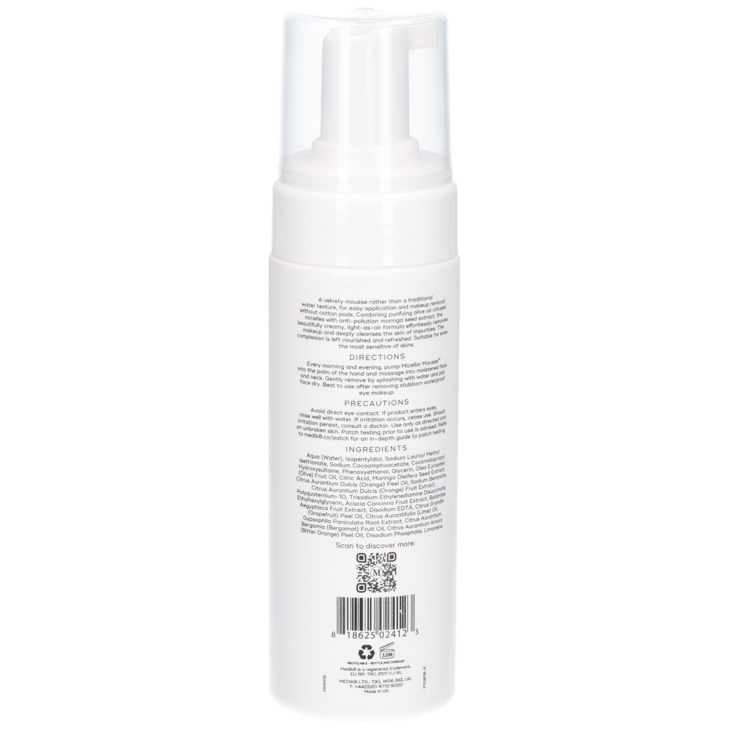 Medik8 Micellar Mousse fles, achterkant met gedetailleerde gebruiksinstructies en ingrediënten.
