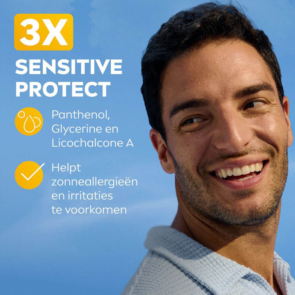 Productverpakking. Opschrift: NIVEA SUN, UV FACE Sensitive, SPF 50+. Tekst in het Nederlands.