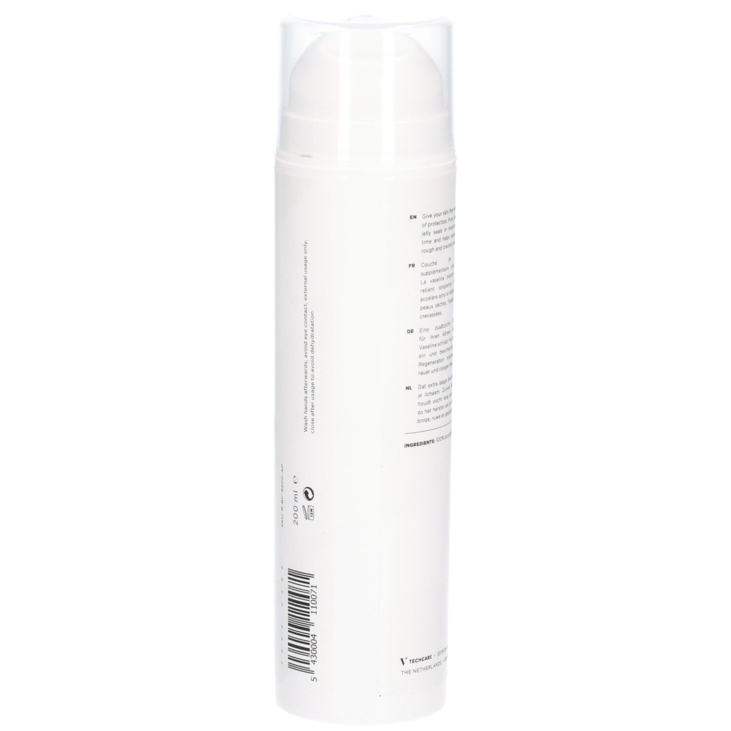 Witte fles met pomp. Tekst op de achterkant. RÉVVI Pure & White Vaseline.