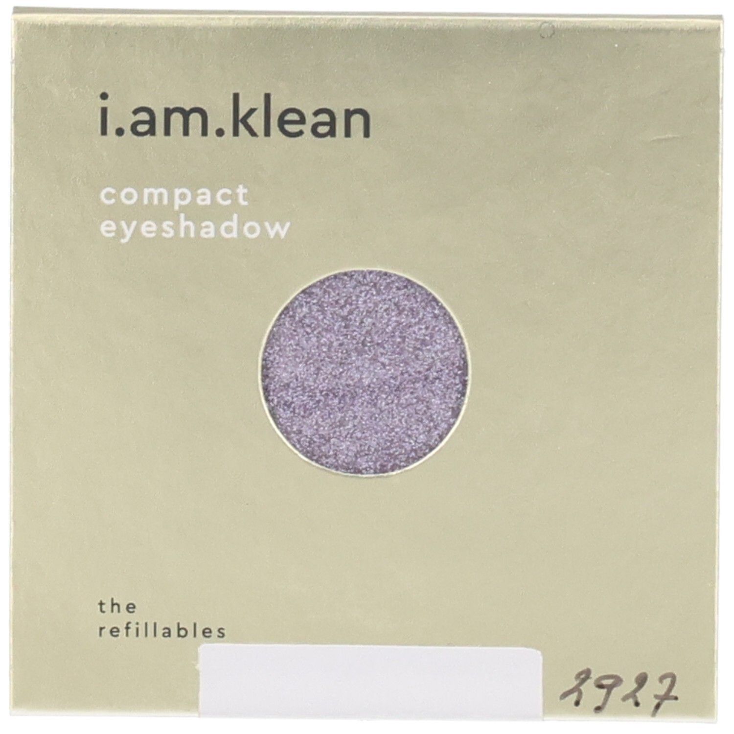 Fard à paupières compact rond. Marque : i.am.klean. Teinte : Echo. Emballage avec nom et logo du produit.