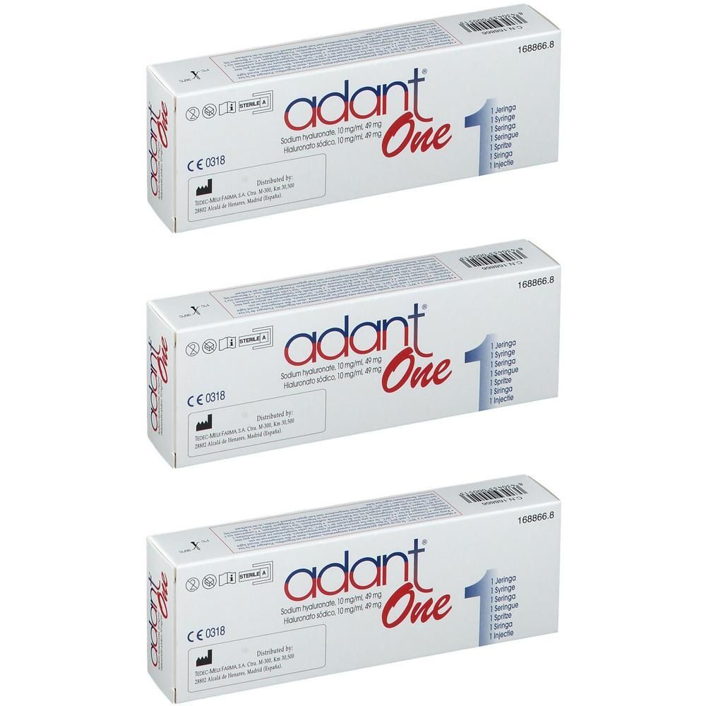 Drie dozen adant® One. Witte verpakking met rode en blauwe tekst. Bevat een spuit.
