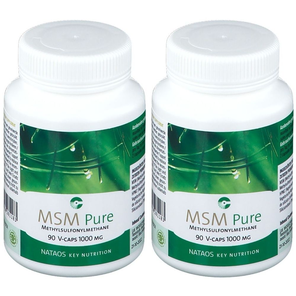 Twee witte flessen met groen etiket. Opschrift: MSM Pure, Methylsulfonylmethane, 90 V-Caps 1000 mg. Merk: NATAOS KEY NUTRITION.