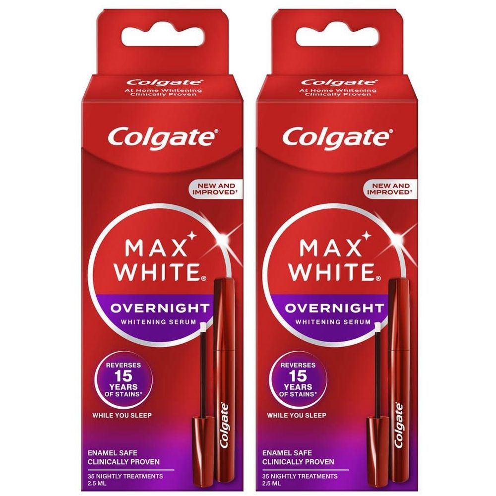 Twee verpakkingen Colgate Max White Overnight Whitening Serum. Rode verpakking met productinfo en pen.