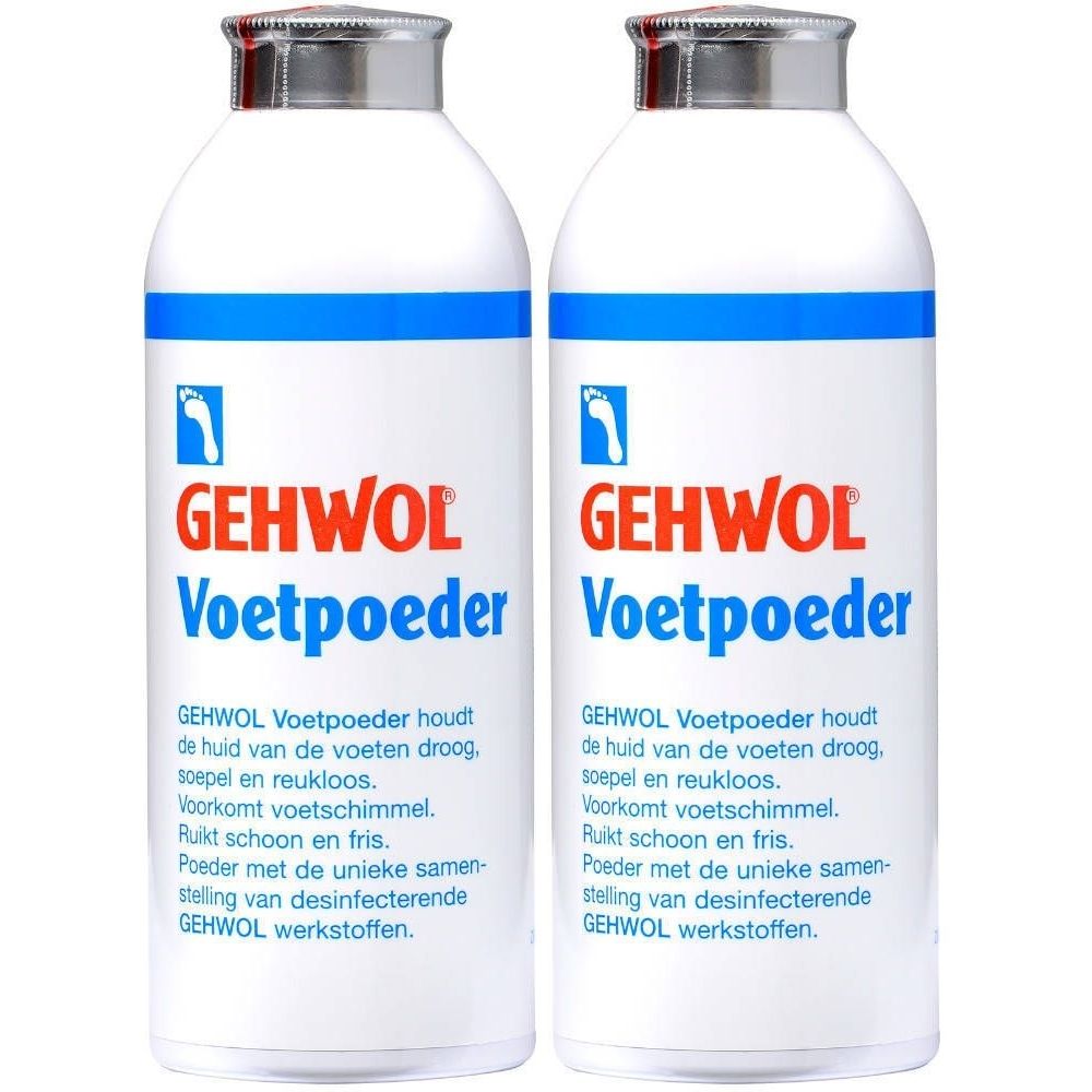 Deux flacons blancs avec bande bleue et texte GEHWOL Voetpoeder. Bouchon argenté.