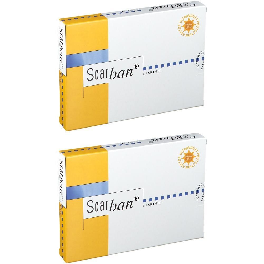 Deux boîtes Scarban Light. Blanches avec des accents jaunes et bleus. Inscription : Scarban Light et protection UV.