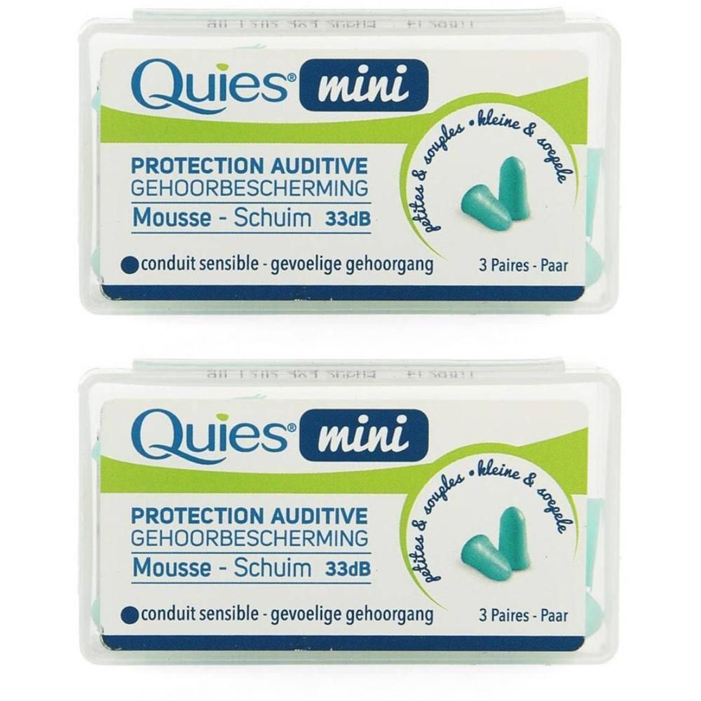 Twee verpakkingen Quies mini oordopjes. Elke verpakking bevat drie paar kleine, zachte, groene oordopjes in een transparante verpakking.