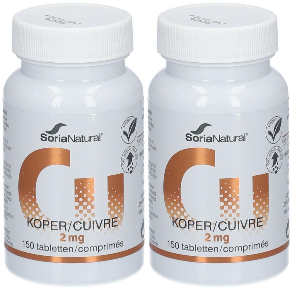 Deux flacons blancs Soria Natural Cuivre 2 mg. Inscription: Koper/Cuivre, 2 mg, 150 comprimés. Label végétalien.