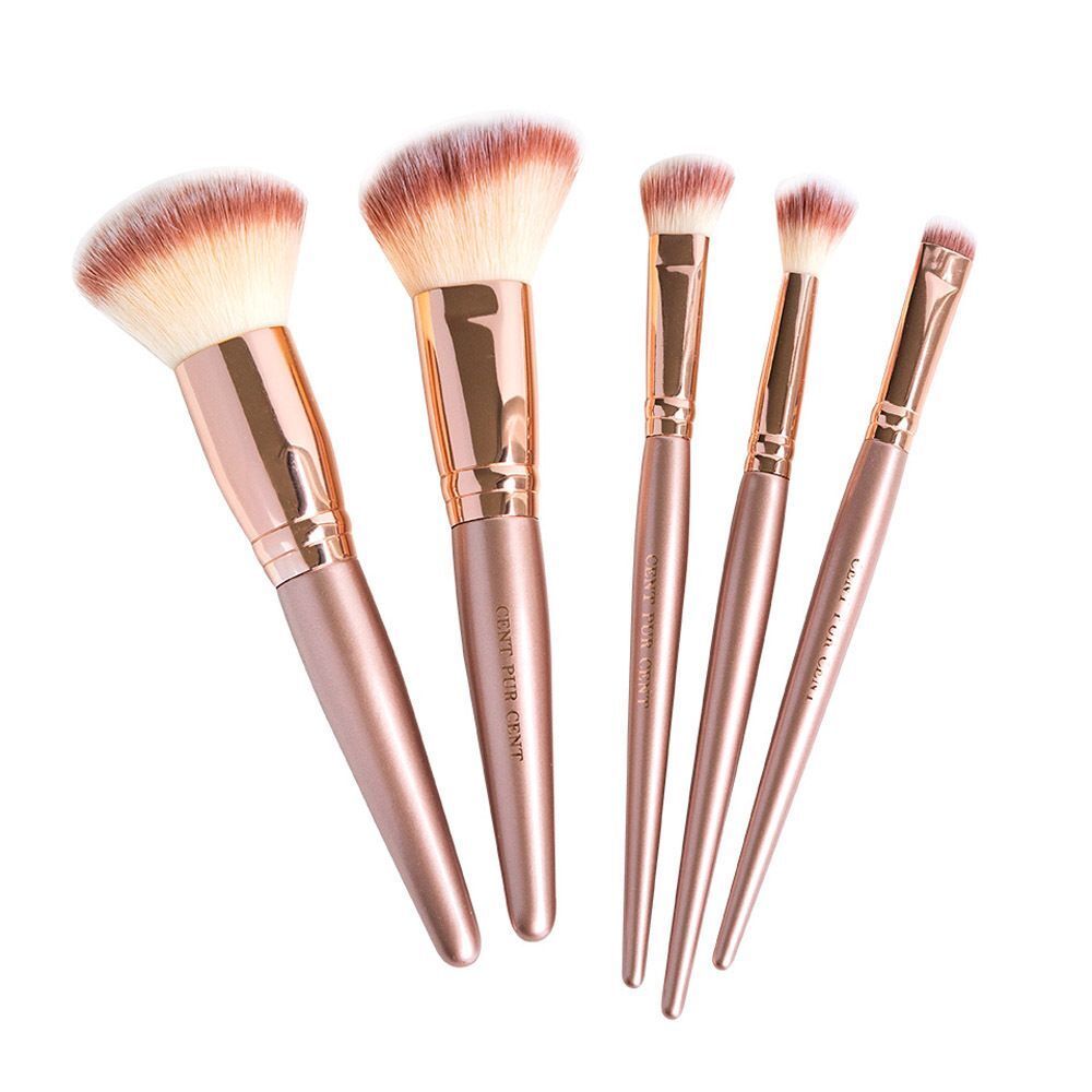 Vijf make-up penselen met gouden handvatten en lichte haren. Opschrift: Cent Pur Cent.