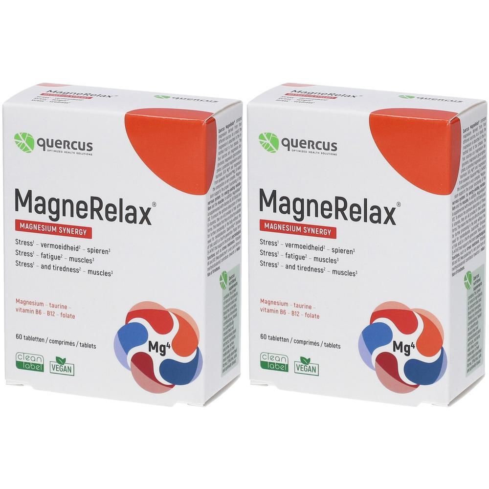 Twee witte dozen met rode accenten. Opschrift: MagneRelax, Magnesium Synergy. Logo: Quercus. Bevat 60 tabletten. Vegan.