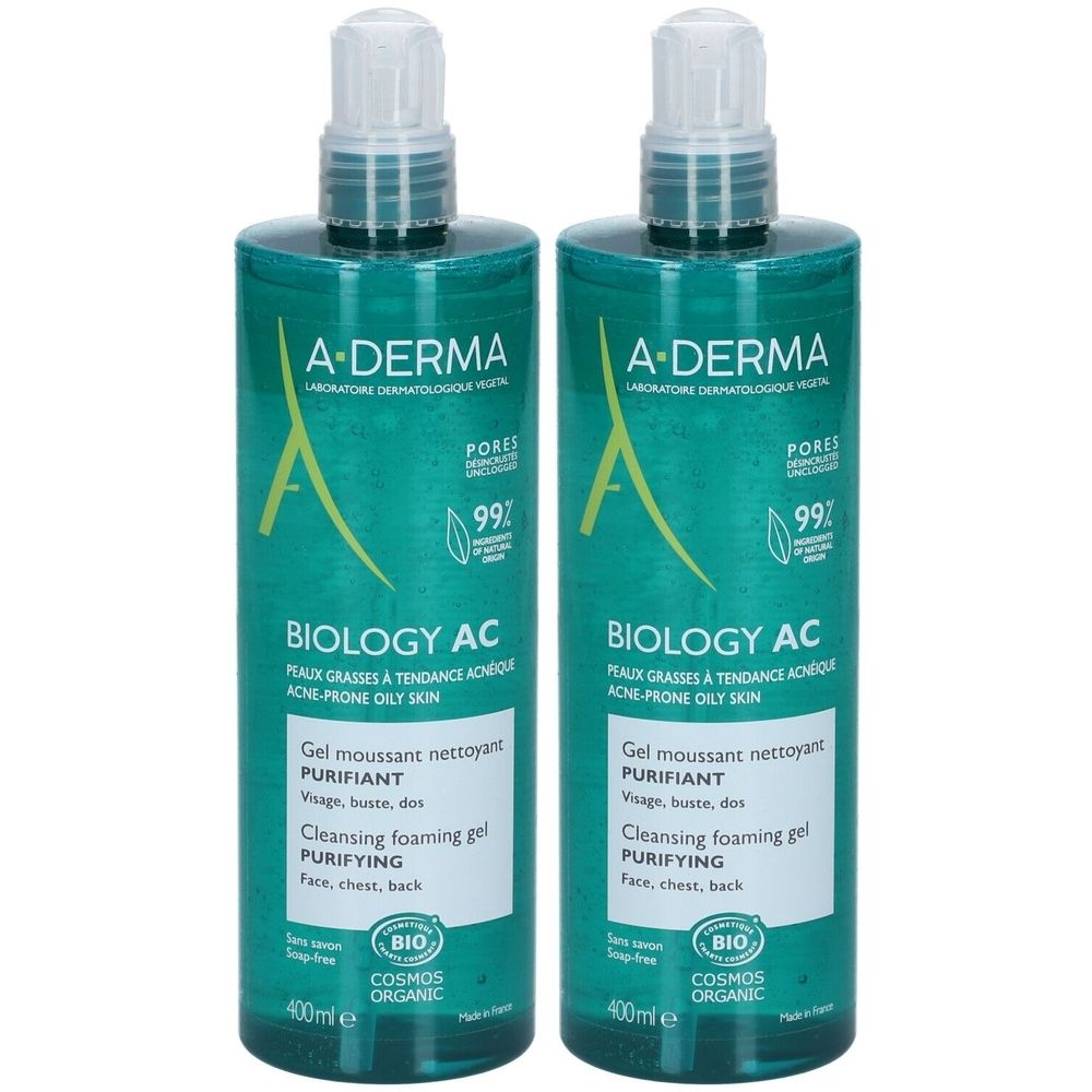 Twee groene flessen A-DERMA Biology AC. Opschrift: Gel moussant nettoyant purifiant, voor de vette, acne-gevoelige huid. Bio-certificering.
