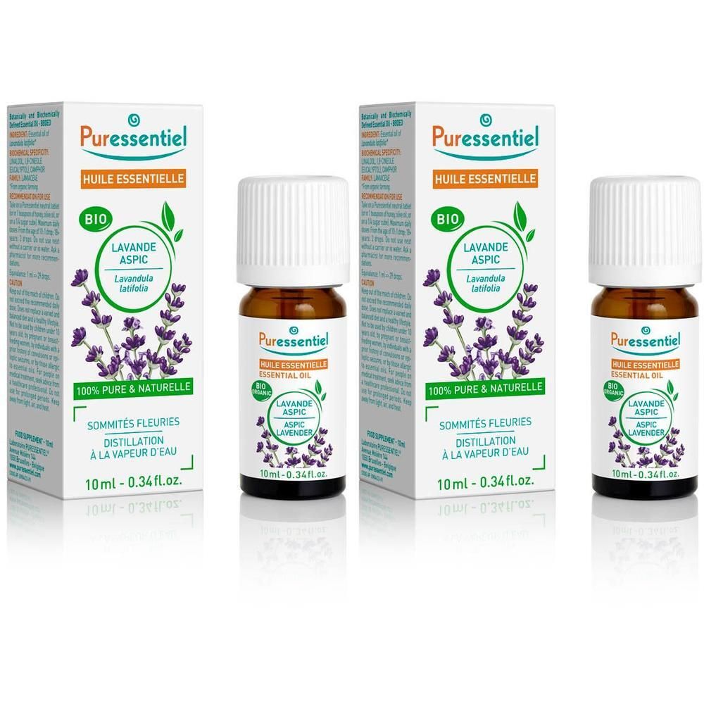 Trois flacons et deux boîtes. Inscription : Puressentiel, Lavande Aspic, BIO. Flacons en verre brun avec bouchon blanc.