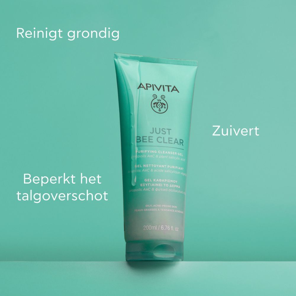 Apivita Just Bee Clear Gel, turquoise, met teksten: Reinigt grondig, vermindert talg.