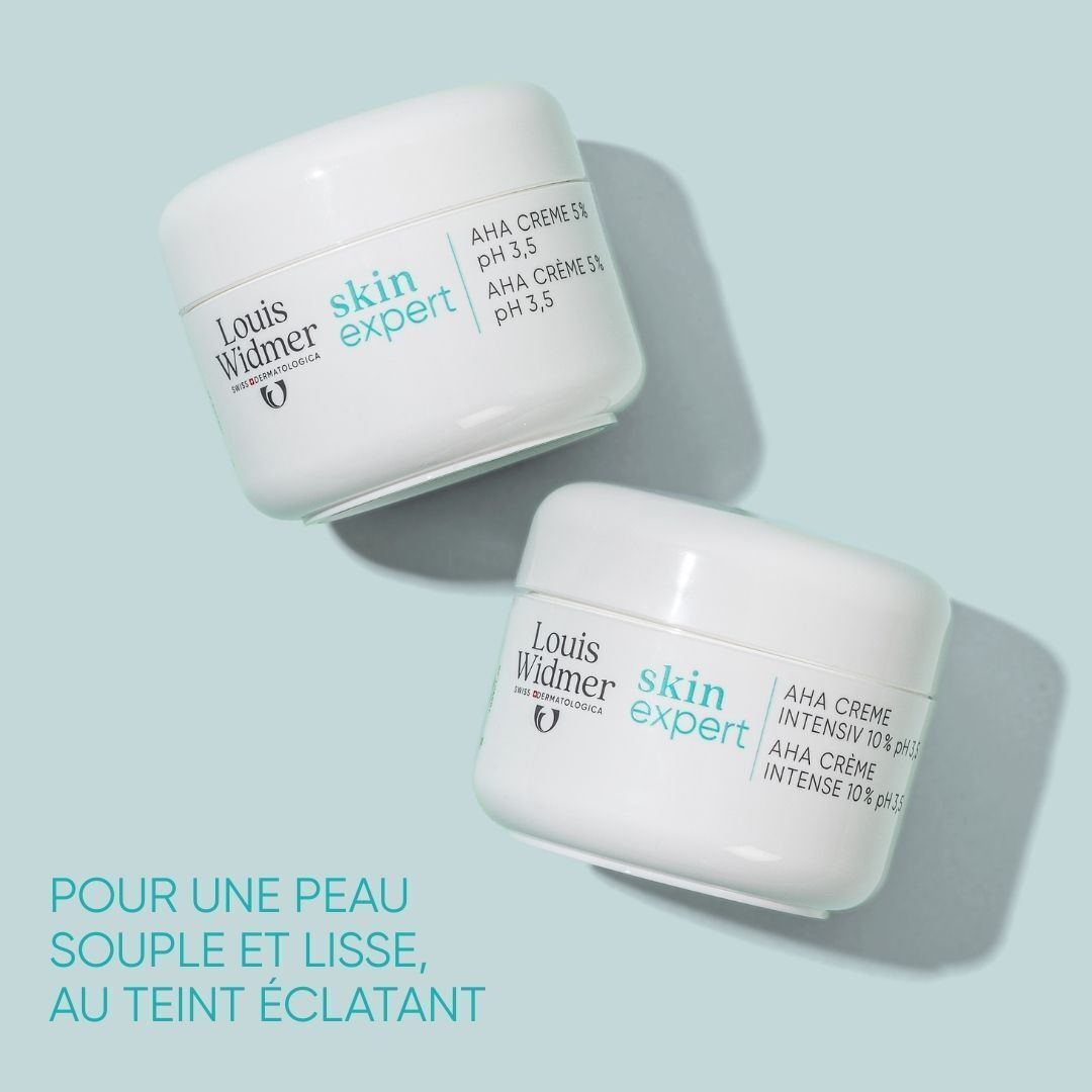 Deux pots avec inscription Louis Widmer skin expert AHA Crème 5% pH 3,5. Texte: Pour une peau souple et lisse, au teint éclatant.