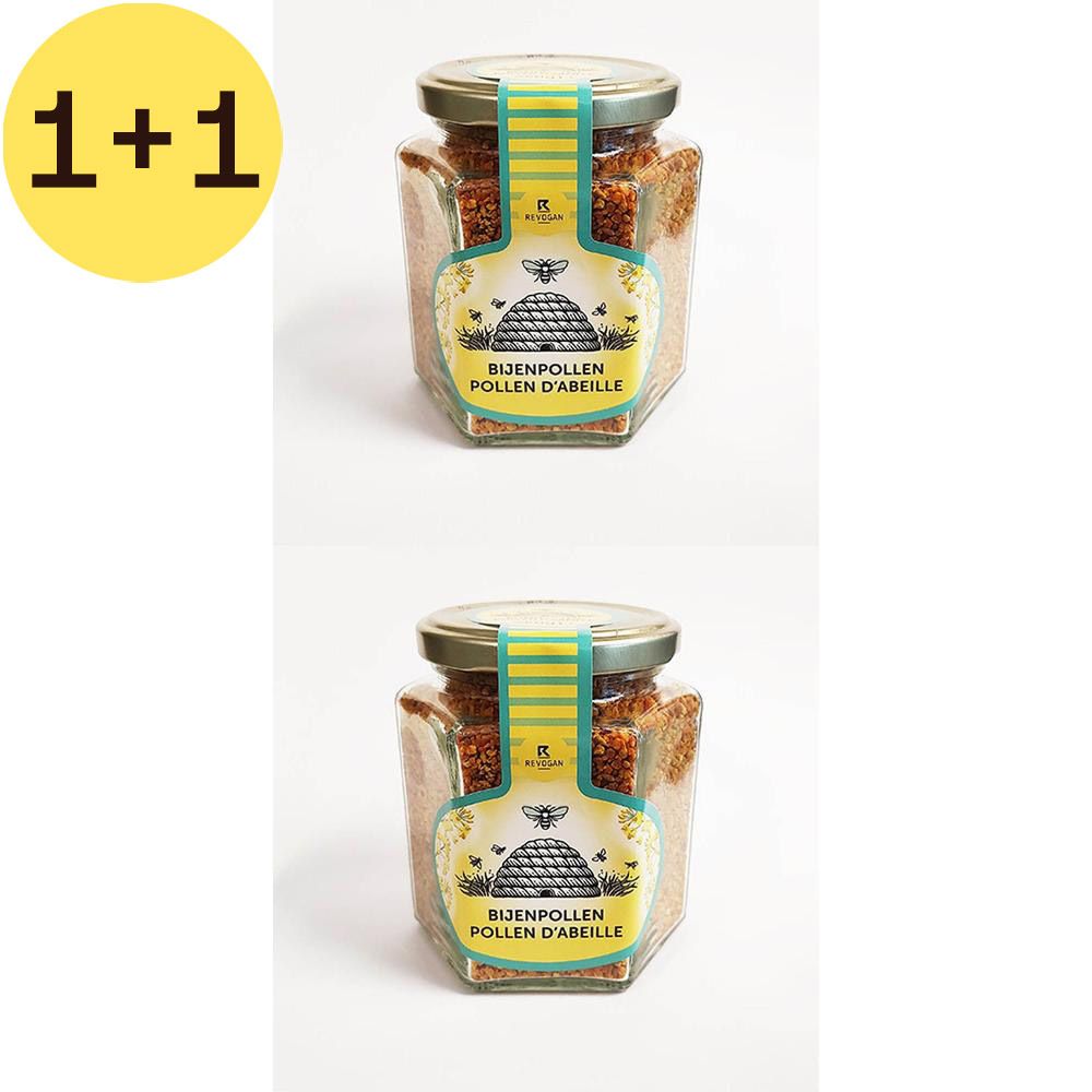 Deux pots de pollen d'abeille avec étiquette jaune et couvercle. Inscription: BIJENPOLLEN POLLEN D'ABEILLE. 1+1 GRATUIT.