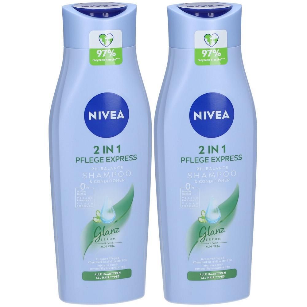 Twee flessen Nivea 2-in-1 shampoo. Lichtblauwe flessen met blauwe dop. Opschrift: Nivea, 2 in 1, Pflege Express, Shampoo & Conditioner.