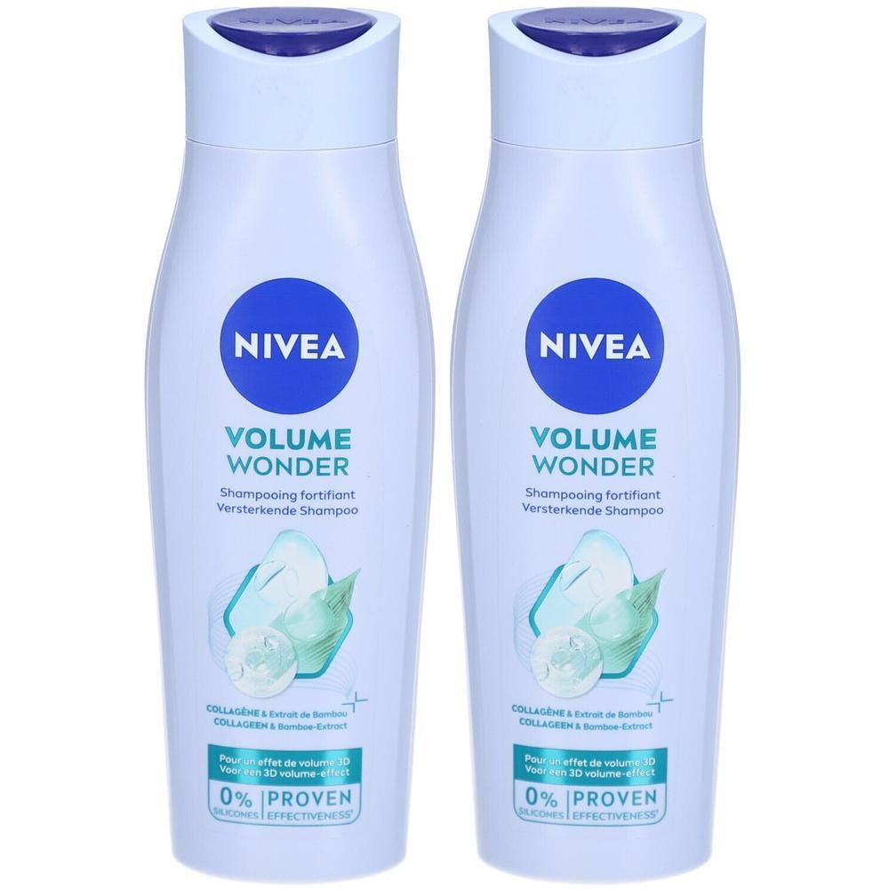 Deux flacons de shampooing blancs avec bouchon bleu. Sur chaque flacon, le texte NIVEA VOLUME WONDER. Texte en français et néerlandais.