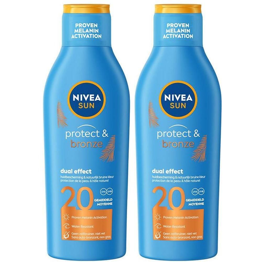 Deux flacons bleus Nivea Sun Protect & Bronze Lait Solaire SPF20. Inscription : Protect & Bronze, dual effect, 20, Proven Melanin Activation.
