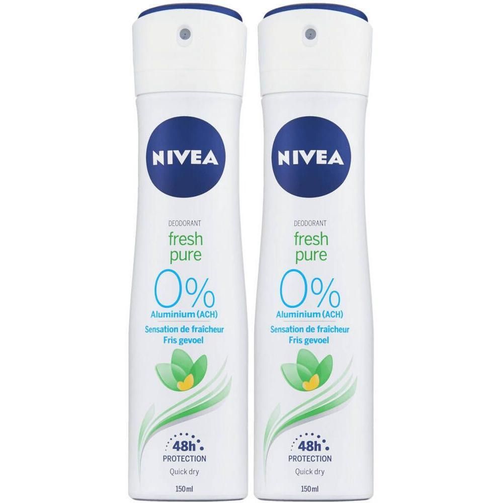 Twee witte deodorant sprays met blauwe doppen. Opschrift: NIVEA, fresh pure, 0% Aluminium. 48h bescherming, Quick dry.