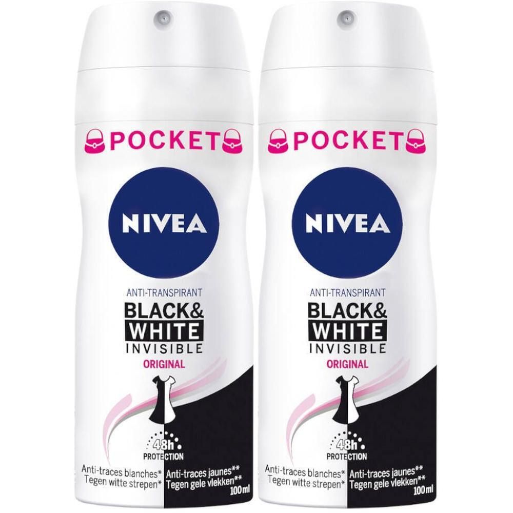 Twee witte deodorant sprays. Zwarte en witte tekst: NIVEA, POCKET, BLACK & WHITE INVISIBLE. 48u bescherming.