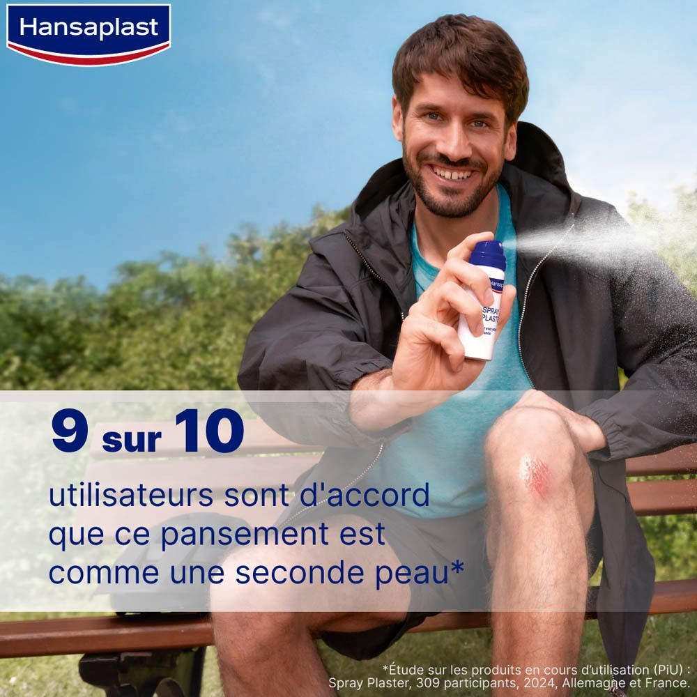 Homme pulvérisant Hansaplast sur genou. 9 sur 10 utilisateurs sont d'accord, comme une seconde peau.