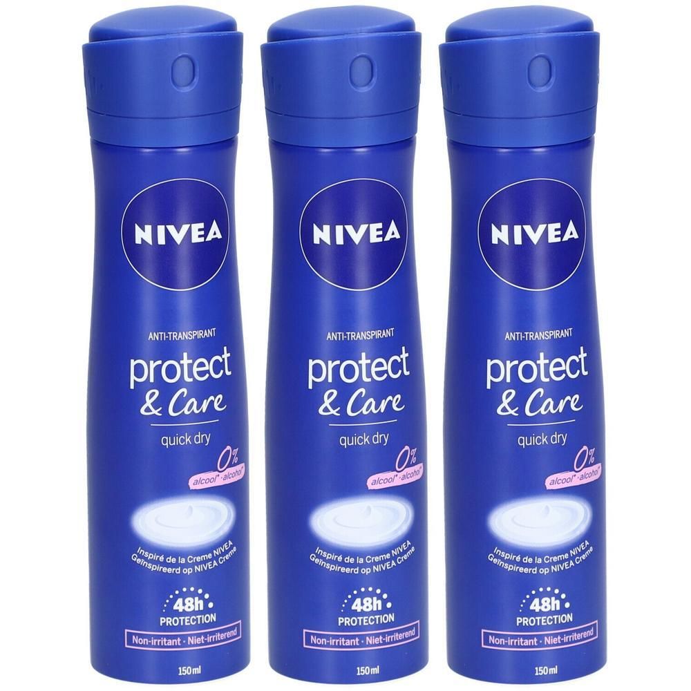 Drie blauwe deodorant sprays. Opschrift: NIVEA, protect & Care, 48h Protection, 0% alcohol. Flessen met blauwe doppen.